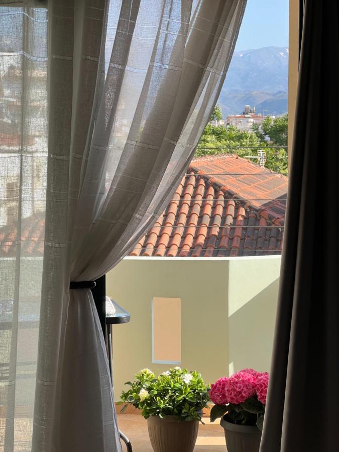 Antonis Kavros Appartment In The Center Of Chania 하니아 외부 사진